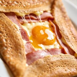 Galette Complète Recipe: Easy French Buckwheat Crepe with Egg, Ham and Cheese