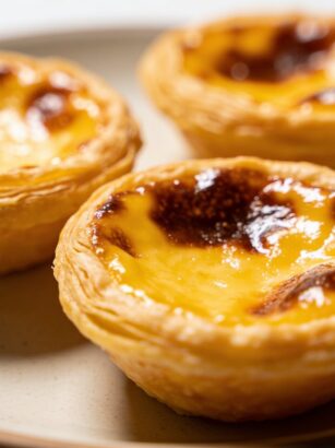 Pastéis de Nata Recipe: Portuguese Custard Tarts with Caramelized Sugar Crust