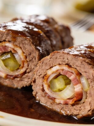 Rouladen Recipe: German Beef Rolls with Bacon & Pickle