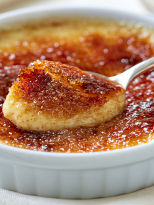 Crème Brûlée Recipe: Classic French Vanilla Custard with Caramelized Sugar