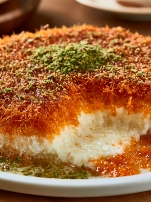 Kunafa Recipe: Crispy Shredded Pastry with Cheese and Simple Syrup